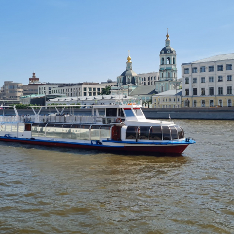 Речная прогулка на теплоходе 